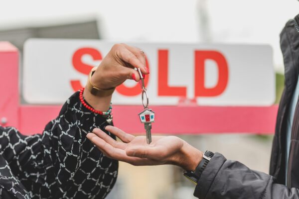 selling a home with tenants
